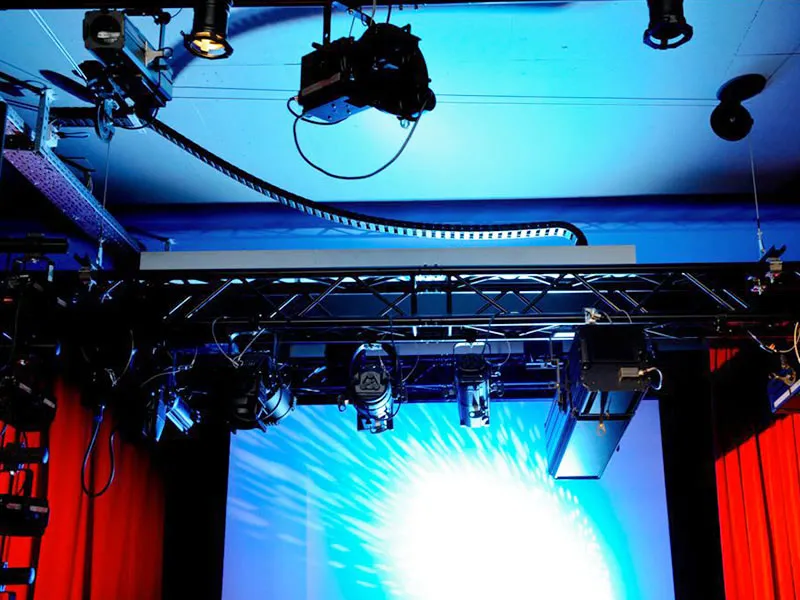 Estúdios TV, Teatros, Arenas