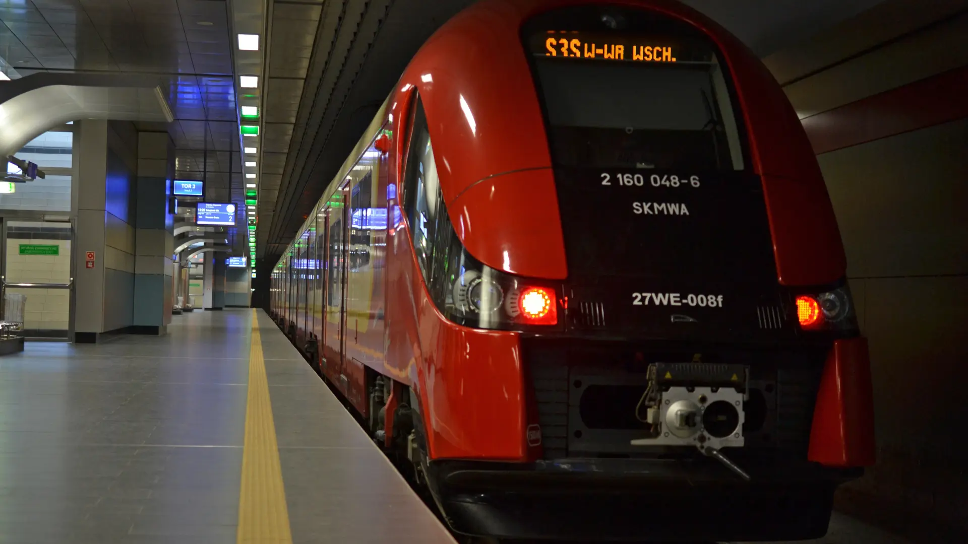 Cabos e componentes para setor ferroviário, metrôs e locomotivas